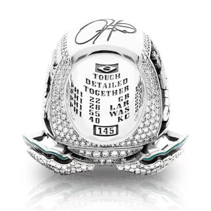 Personaliza tu equipación de los Philadelphia Eagles 2024-2025 de Barkley # 26 & Hurts # Anillo de Campeonato Nacional de Fútbol Americano para 1 Jugador con Ala Abierta - Product Image 5