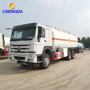 Camion de carburant HOWO 6x4, 2000-200 l, réservoir de carburant