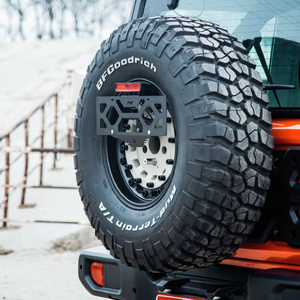 Marco de Matrícula Multifuncional <span class=keywords><strong>Vipera</strong></span> Original para Tank 300 SUV 2020- Nuevo - Product Image 4