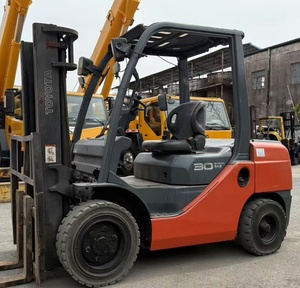 Original Japan <b>Used</b> Fd30 3ton 5ton 7FD30 8FD30 Diesel Komatsu Forklift Best PricE WITH Good Condition IN SHANGHAI - Product Image 6
