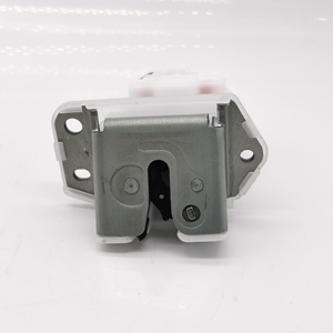 自動バックドアラッチアセンブリテールゲートロック 82510-63J01 スズキスイフトスポーツ SX4 8251063J01 - Product Image 3