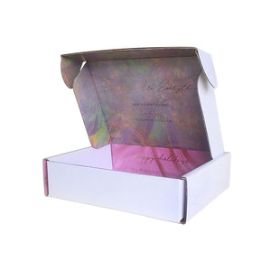 Boîte d'expédition personnalisée écologique à impression marbrée holographique avec gaufrage et messages intérieurs pour l'emballage de produits de beauté et de cadeaux de fin d'année - Product Image 3