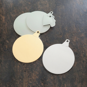 ป้ายโลหะขัดเงาคุณภาพสูง ป้ายงานฝีมือโลหะพรีเมียม สำหรับสลักชื่อและตกแต่งตามสั่ง - Product Image 2