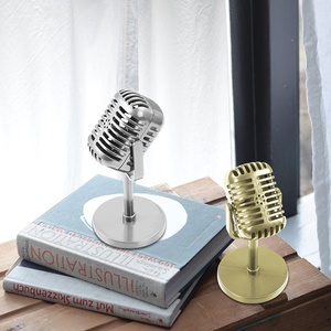 Microphone de simulation de style vintage classique, accessoire de décoration pour la maison, micro <span class=keywords><strong>dynamique</strong></span> pour voix. - Product Image 2