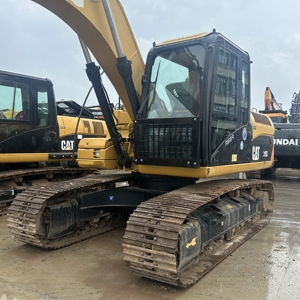 Excavatrice d'occasion CAT315D, hydraulique, sur chenilles, petite machine de terrassement, engin de construction, moteur, boîte de vitesses, modèle 2021, 15 tonnes - Product Image 4