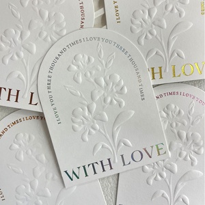 Cartes d'emballage pour <span class=keywords><strong>faux</strong></span> ongles en carton épais avec motif de fleurs dorées en relief de haute qualité, personnalisables avec logo - Product Image 6
