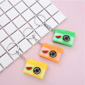 Porte-clés en PVC, caméra de dessin animé en 3D, pendentif décoration, breloque pour cartable, mini caméra, jouet photo, pour enfants, - Product Image 1