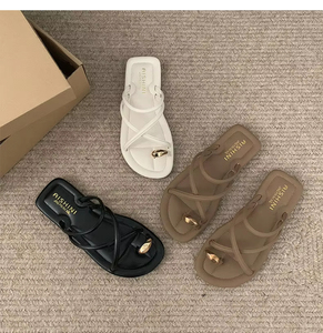 Sandales décontractées légères et confortables à lanières croisées et boucle d'orteil, couleur unie, pour femme, collection été 2026 - Product Image 6