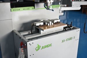 JUNDE Aluminum Profile Chamfering Wood PVA/UPVC 2.8kw Three-axis CNC Milling <b>Corner</b> <b>Bracket</b> Drilling Machine - Product Image 6