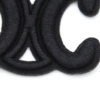 Patch brodé 3D thermocollant avec logo de marque en gros, lettres à coudre, badges et patchs brodés unis