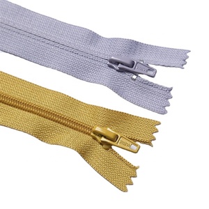 Túi đeo ngực nhỏ có tay cầm, kiểu dáng mới, khóa kéo SBS 3, sản xuất bằng phương pháp ép phun khuôn kín. #   Mẫu khóa nylon miễn phí - Product Image 1