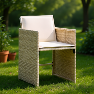 Sedia da Giardino in Rattan Beige con Cuscino, Arredamento da Esterno dal Design Contemporaneo - Product Image 2
