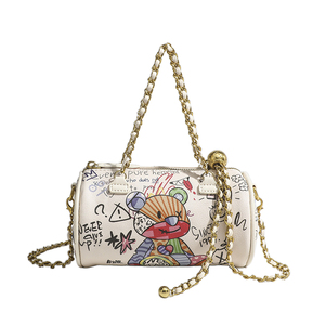 Cartoon Doodle Bear borsa a tracolla da donna catena in metallo Mini borsa a cilindro in pelle di alta qualità adorabile <span class=keywords><strong>portafoglio</strong></span> <span class=keywords><strong>bambina</strong></span> - Product Image 1