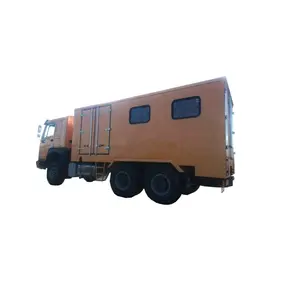 High quality SINOTRUK HOWO 4X2 6X4 mobile workshop truck vehicle with maintenance equipment for sale low price