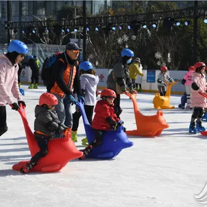 Safety and environmental protection material animals ice skate helper children's hand-held ice skates aid Assistant