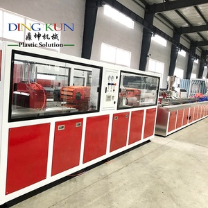 Dây chuyền sản xuất máy ép đùn hồ sơ PVC/ <span class=keywords><strong>WPC</strong></span>/PE cao cấp để làm bảng tường, ốp, hàng rào, cửa sổ và hồ sơ cửa - Product Image 3