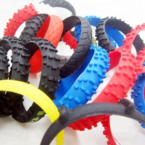 <span class=keywords><strong>Bracelet</strong></span> en silicone caoutchouc pour pneu avec logo <span class=keywords><strong>personnalisé</strong></span> en relief, cadeaux promotionnels, bande de caoutchouc segmentée, bande de pneu en silicone <span class=keywords><strong>plastique</strong></span> - Product Image 3