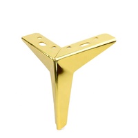 WINSTAR 15cm Metall Gusseisen Dreieck Möbel Beine Hot Sale Zeitgenössisches Design für Esszimmer Hotel Sofa Tisch Bett Schrank