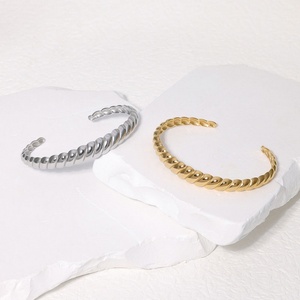 Water Proof Chunky Real <b>Solid</b> <b>Gold</b> Hinged <b>Bangles</b> Stainless Steel Anti Tarnish Jewelry <b>Bangles</b> for Men Women - Product Image 5