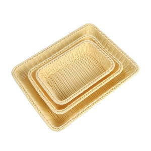 Cesta de almacenamiento de plástico tejida imitación ratán, rectangular, apilable, para frutas y verduras, color beige - Product Image 1