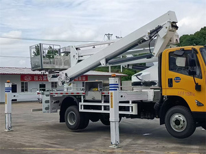 Camión con Plataforma Elevadora JMC de 16-32 m, Plataforma de Trabajo Aérea Montada en Camión, Brazo Telescópico, Motor Diésel, Operación Ligera - Product Image 4