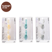 Crochet de serviette de bain multifonctionnel auto-adhésif en PVC robuste, design moderne, couleur cristal, matériau plastique élégant