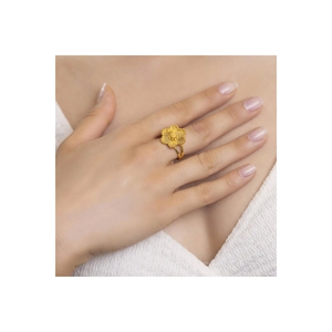 Anillo Dorika de Oro de 22 Quilates (3031) con Circonita Corte Esmeralda, Patrón Geométrico, Bañado en Rodio Brillante, Oro Puro - Product Image 2