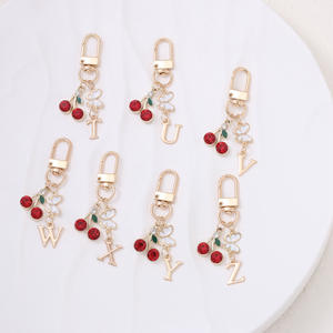 Mengda Anglais Alphabet Casque Charme; Cherry Cute Bag Car Keychain Décoration Accessoire. - Product Image 2