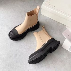 Zapatos Casuales de Mujer al por Mayor, de Cuero Simple, con Suela Gruesa, Estilo Slip-On, Modernos, de Moda, de Caña Alta, Cómodos y Ligeros - Product Image 4