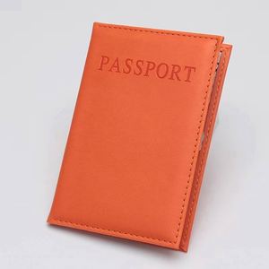 I-0629 Nueva Funda de Pasaporte y Tarjetero de Viaje de Moda en Material PU con Cierre de Cremallera para Mujeres y Hombres - Product Image 3