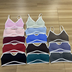 Vêtements de <span class=keywords><strong>sport</strong></span> sans couture en gros pour femmes, <span class=keywords><strong>ensemble</strong></span> de <span class=keywords><strong>fitness</strong></span> respirant à séchage rapide, <span class=keywords><strong>ensemble</strong></span> de <span class=keywords><strong>sport</strong></span> doux à compression élastique ajusté - Product Image 2