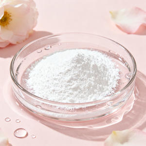 Extrait de feuille d'arbousier à 99 % d'alpha-arbutine - Poudre blanchissante à base de plantes, matière première pour les cosmétiques blanchissants pour la peau - Product Image 3