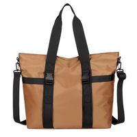 Sac de voyage et de loisirs pour homme en nylon doux, grande capacité, plusieurs poches, avec bandoulière réglable