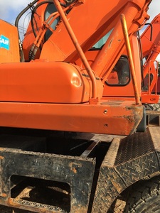 Pelle pelleteuse multifonctionnelle sur chenilles originale de la Corée DOOSAN DH150 Hyundai à haut rendement en bon état d'occasion en vente - Product Image 6