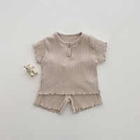 Ensemble d'été unisexe décontracté pour enfants T-shirt à manches courtes Short rayé 2pcs Ensemble assorti pour bébé