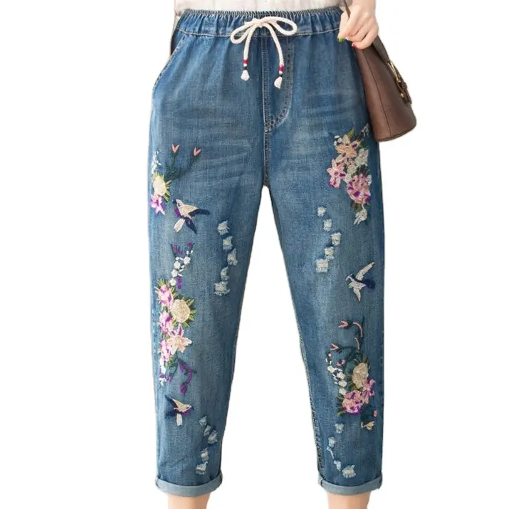 Jeans Capri en coton pour femmes, brodés pour travail, épais, du Bangladesh,