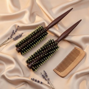 ชุดแปรงผมทรงกลมขนหมูป่าสำหรับผู้หญิงผู้ชาย แปรงสำหรับเป่าผม จัดแต่งทรงผม ม้วนผม พร้อมด้ามไม้ - Product Image 2