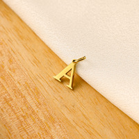 Pendentif en acier inoxydable plaqué or PVD avec initiales (26 lettres anglaises) et breloques à anneau supérieur pour la fabrication de bijoux DIY