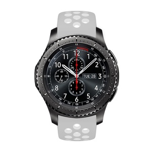 สายซิลิโคนสองสีสำหรับ <span class=keywords><strong>Huawei</strong></span> <span class=keywords><strong>GT2</strong></span> <span class=keywords><strong>Pro</strong></span> สำหรับ Fitbit ในทางกลับกันสำหรับ Samsung smartwatches 22มม. สายนาฬิกาคู่ที่รองรับ - Product Image 4