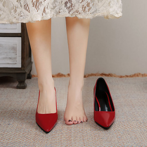 Zapatos de Tacón Fino Elegantes y Modernos para Mujer, Antideslizantes e Impermeables, Calzado de Tacón con Estilo Chic y Tendencia Atemporal - Product Image 5