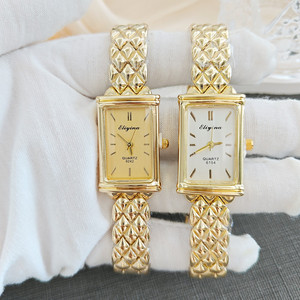 Orologio da Donna con Quadrante Quadrato Dorato, Design Elegante e Minimalista, Impreziosito da Marcatori Facili da Leggere NW0019 - Product Image 4