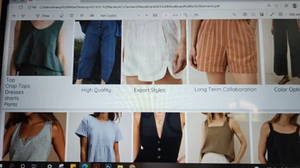 ซื้อเสื้อครอปท็อปผู้หญิงแบบเรียบ คุณภาพมาตรฐาน แขนยาว คอวี ลายเรียบ - Product Image 3