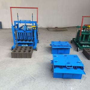 Mesin Pembuat Batu Bata Semen Portabel dengan Tekanan Hidrolik Cetakan yang Dapat Disesuaikan Produksi Tinggi Pengoperasian Mudah Garansi 1 Tahun - Product Image 2