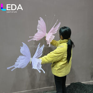 Mariposa Gigante de Organza LEDA para Decoración de Ventanas, Mariposa Artificial - Product Image 5