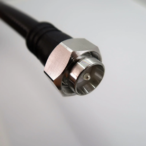 점퍼 케이블 MINI DIN 4.3-10 남성 직각 DIN-남성 커넥터와 1/2 슈퍼 플렉시블 케이블 - Product Image 2