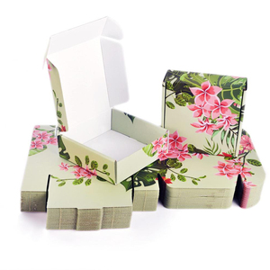 Factory direct custom printing recycled kraft paper foldable box barbie fashionistas clothes pack amazon branded packing