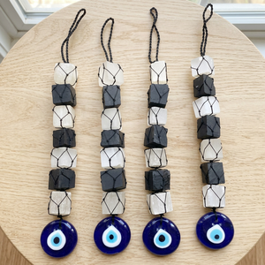 Amuleto protector de ojo turco con cuentas de piedra de colores variados para colgar en puertas y coches - Product Image 3