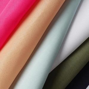 Vente en gros de sacs de voyage, tentes et bâches d'extérieur 100% polyester 300D Oxford enduit PVC, occultantes, fluorescentes et imperméables pour voiture - Product Image 1