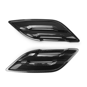 Cubierta de Ventilación Frontal de Fibra de Carbono para Ford F150 Raptor 2017-2019 con Instalación con Cinta Adhesiva - Product Image 1