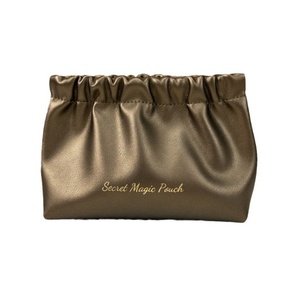 Borsa per il Trucco Plissettata Prodotta in Fabbrica per Trasportare Rossetti e Altri Cosmetici Borsa da Toilette Formato Viaggio. - Product Image 1